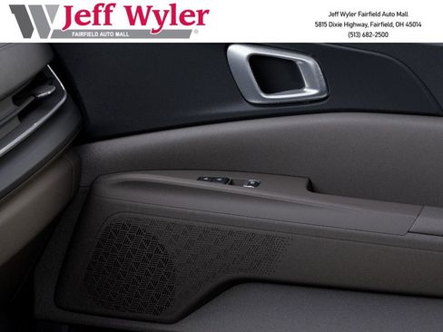 New 2026 Kia Carnival EX FWD image 26