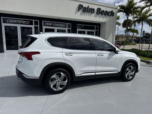 Used 2021 Hyundai Santa Fe SEL w/ Convenience Package FWD image 4