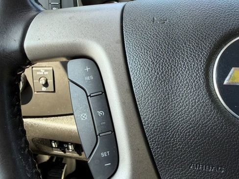 Used 2011 Chevrolet Silverado 2500 LT w/ Interior Plus Package image 20