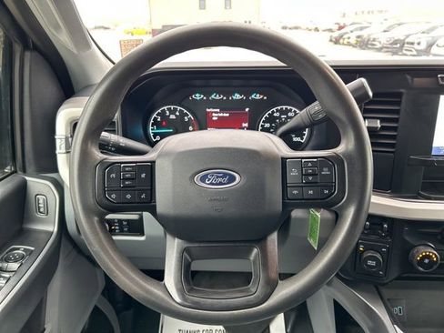 Used 2023 Ford F250 XLT AWD/4WD image 13