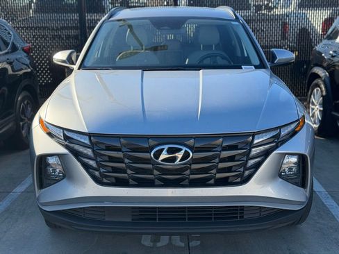 Used 2023 Hyundai Tucson SEL w/ Convenience Package image 3
