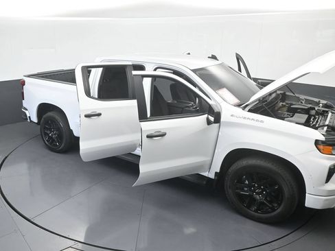 Used 2023 Chevrolet Silverado 1500 Custom RWD image 73