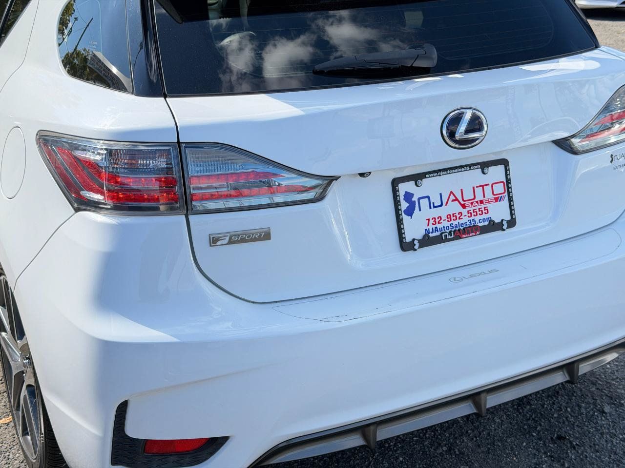Used 2015 Lexus CT 200h w/ Navigation Package FWD image 79