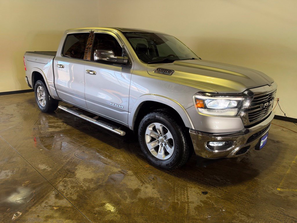 Used 2021 RAM 1500 Laramie AWD/4WD image 1