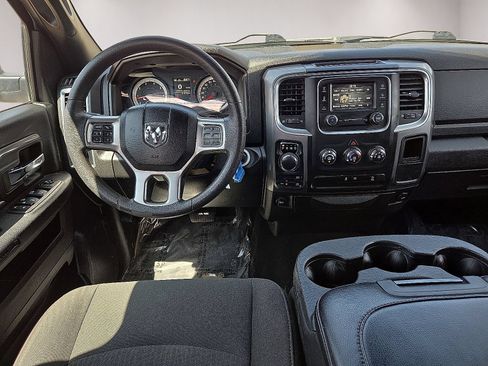 Used 2024 RAM 1500 Warlock AWD/4WD image 18