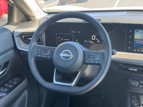 Used 2026 Nissan Kicks SV w/ Cold Weather Package AWD/4WD image 7