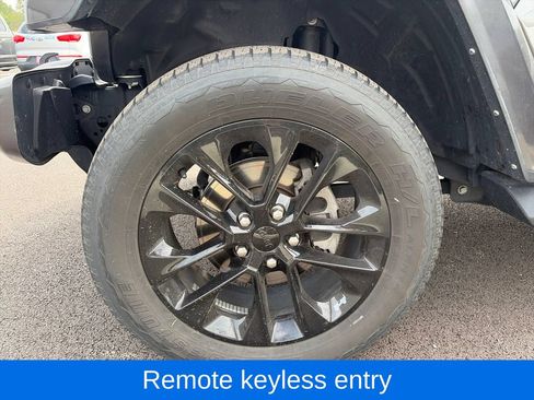 Used 2021 Jeep Wrangler Unlimited Sahara AWD/4WD image 25