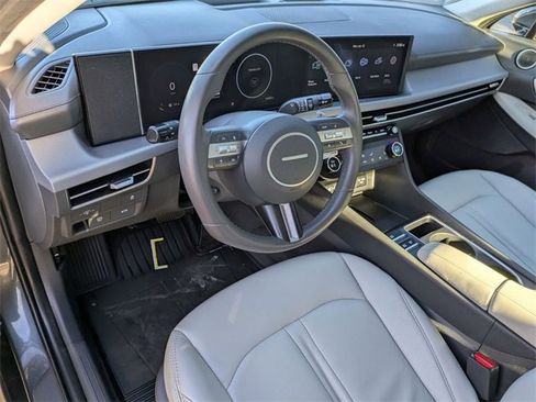 Certified 2024 Hyundai Sonata SEL w/ Convenience Package image 16