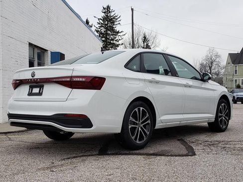 New 2026 Volkswagen Jetta Sport FWD image 3
