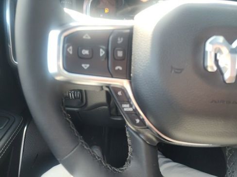 New 2026 RAM 1500 Laramie AWD/4WD image 18