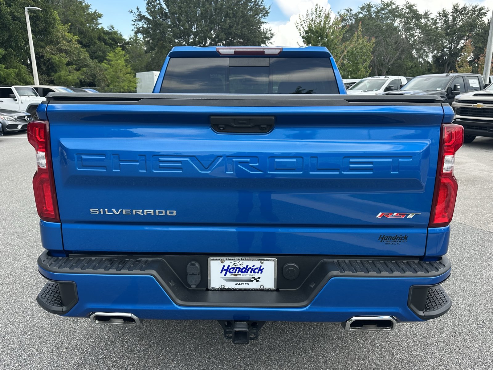 Used 2023 Chevrolet Silverado 1500 RST w/ Convenience Package II AWD/4WD image 8