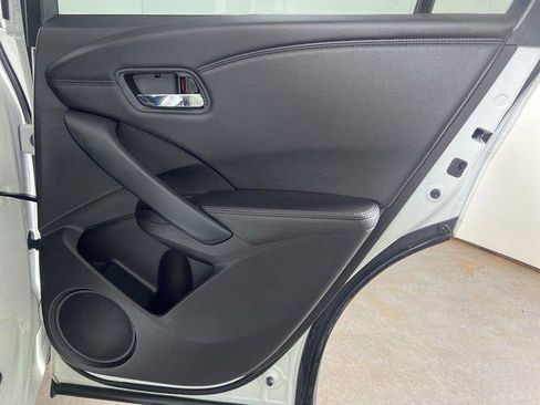 Used 2017 Acura RDX w/ Technology Package AWD/4WD image 13