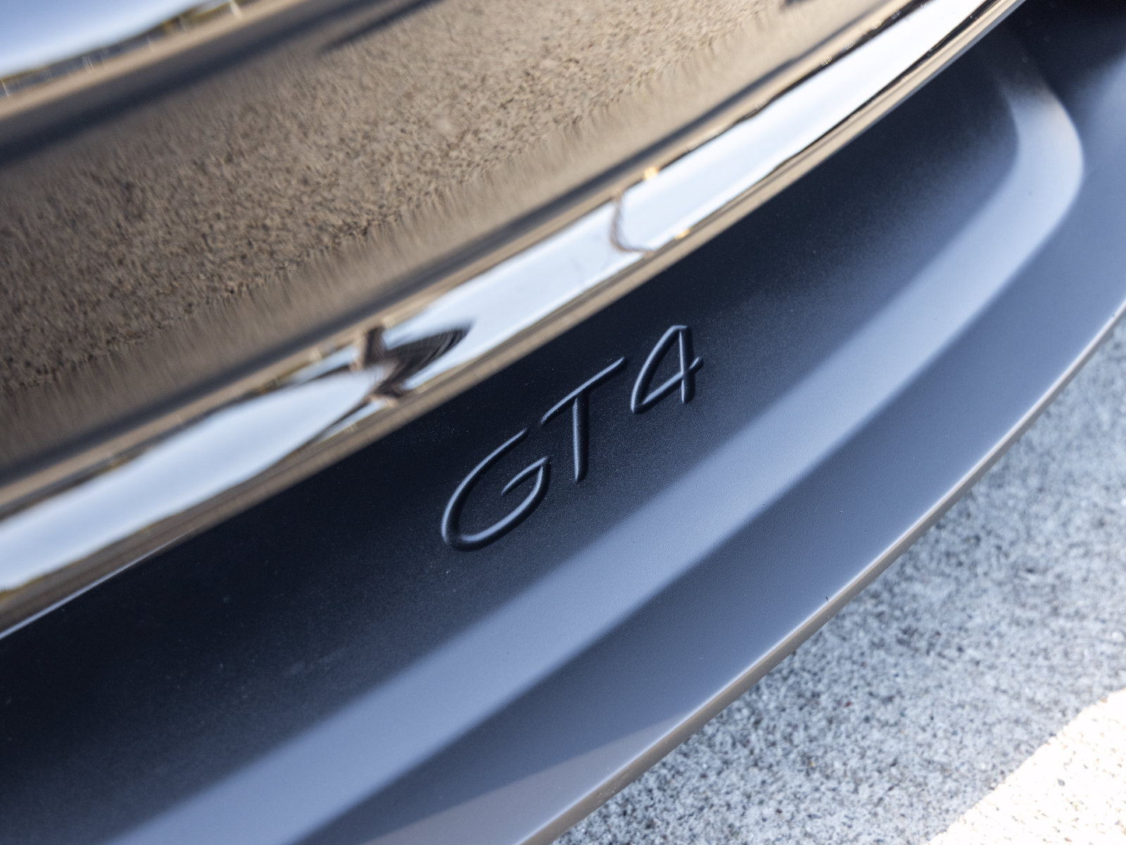 Certified 2021 Porsche 718 Cayman GT4 RWD image 16