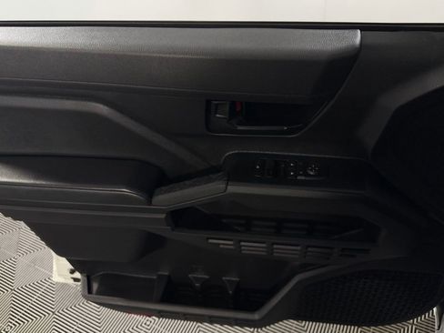 Used 2024 Toyota Tacoma SR image 20