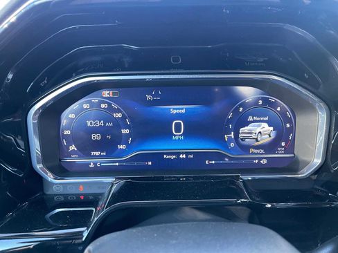 Used 2025 Chevrolet Silverado 1500 LT image 29