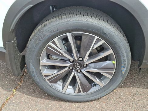 New 2027 INFINITI QX60 Luxe FWD image 5