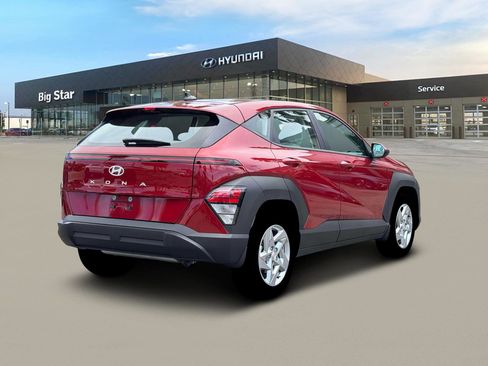 New 2026 Hyundai Kona SE image 7