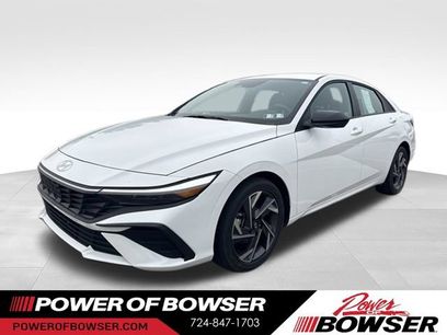 Used 2025 Hyundai Elantra SEL w/ Cargo Package