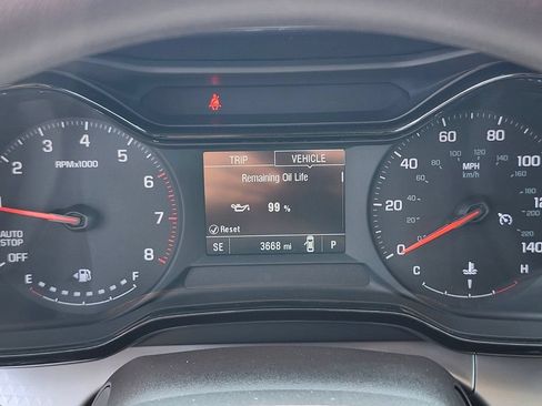 Used 2026 Chevrolet Trax LS w/ LS Convenience Package FWD image 27