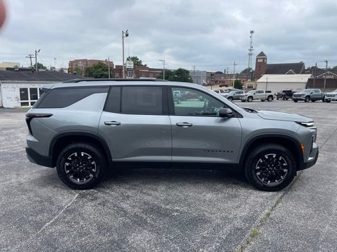 Used 2026 Chevrolet Traverse Z71 w/ Enhanced Driving Package AWD/4WD image 4