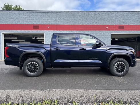 New 2026 Toyota Tundra SR5 AWD/4WD image 2
