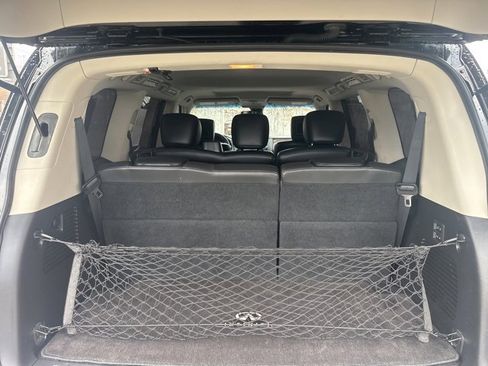 Used 2013 INFINITI QX56 4WD w/ Deluxe Touring Pkg image 9