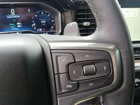 Used 2024 Chevrolet Silverado 1500 LT Trail Boss w/ Convenience Package II image 19