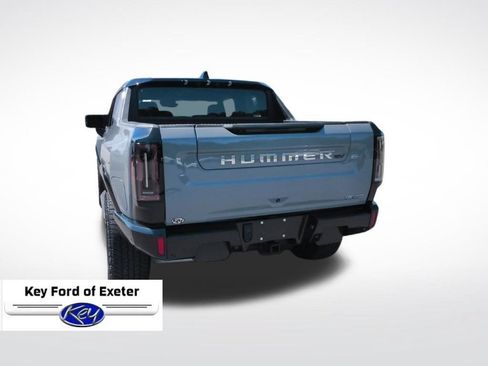 Used 2025 GMC Hummer EV 2X AWD/4WD image 10