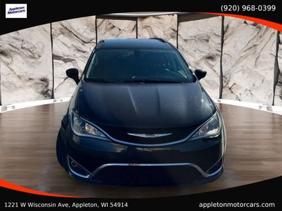 Used 2019 Chrysler Pacifica Touring-L