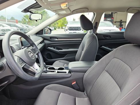 Used 2023 Nissan Altima 2.5 SV image 21