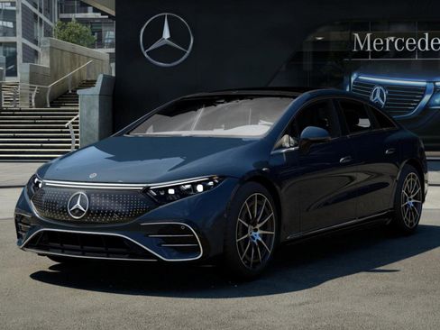 Certified 2022 Mercedes-Benz EQS 580 EQS 580 image 32