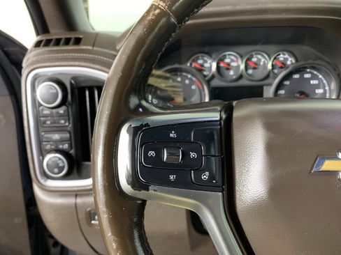 Used 2020 Chevrolet Silverado 1500 LT w/ All-Star Edition image 16