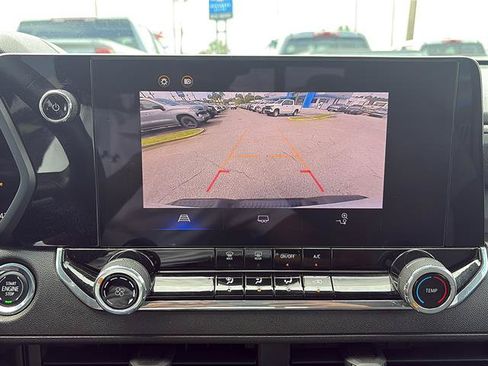 Used 2024 Chevrolet Colorado Trail Boss w/ Advanced Trailering Package AWD/4WD image 27