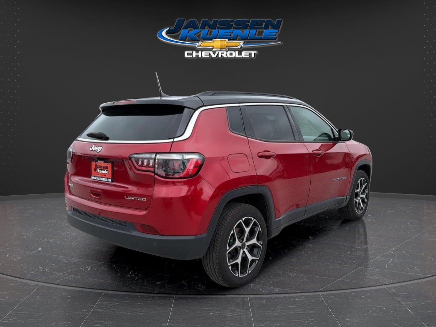 Used 2025 Jeep Compass Limited AWD/4WD image 5