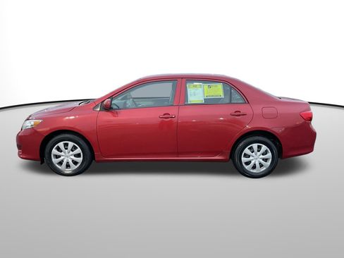 Used 2010 Toyota Corolla LE image 8
