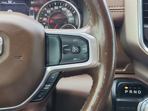 Used 2019 RAM 1500 Laramie RWD image 27
