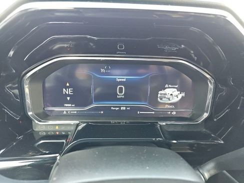 Used 2024 Chevrolet Silverado 2500 LT image 13