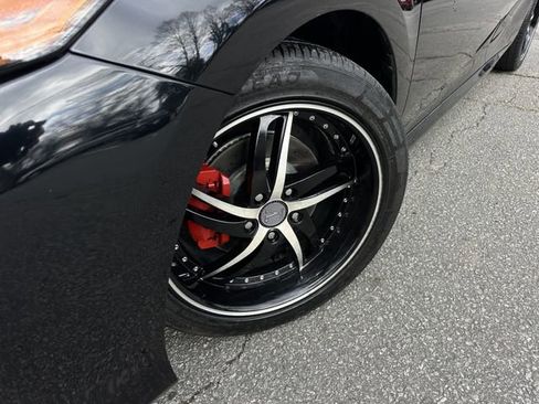 Used 2018 Toyota Camry L image 10