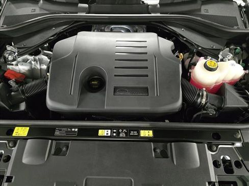 New 2026 Land Rover Range Rover Sport Dynamic SE image 28