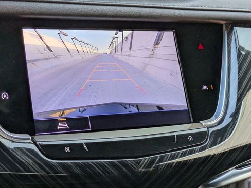 Used 2024 Cadillac XT6 Premium Luxury image 20