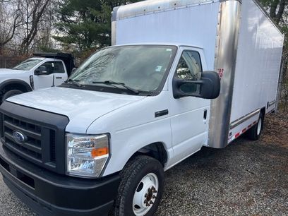 Certified 2024 Ford E-350 and Econoline 350 Super Duty w/ Driver's Safety Package