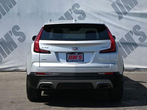 Used 2022 Cadillac XT4 Premium Luxury w/ Safety Alert Package image 5