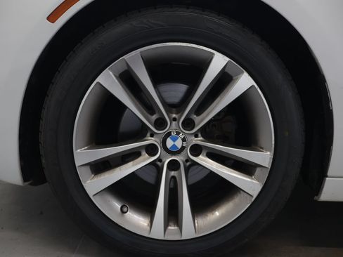 Used 2017 BMW 330i Gran Turismo xDrive AWD/4WD image 34