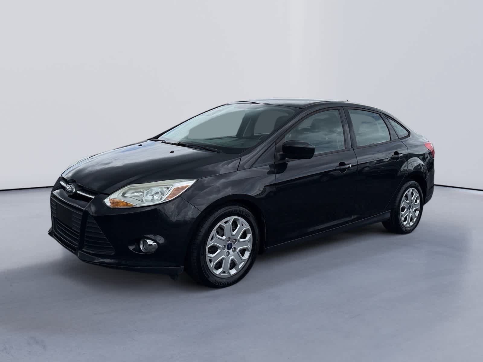 Used 2012 Ford Focus SE FWD image 1