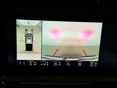 Certified 2023 GMC Sierra 1500 AT4 image 10