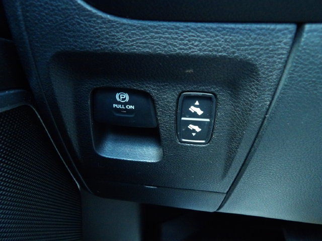Used 2022 RAM 1500 Laramie AWD/4WD image 26