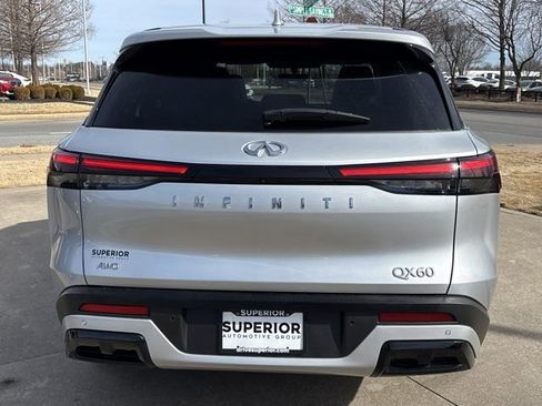 Used 2023 INFINITI QX60 Pure image 5
