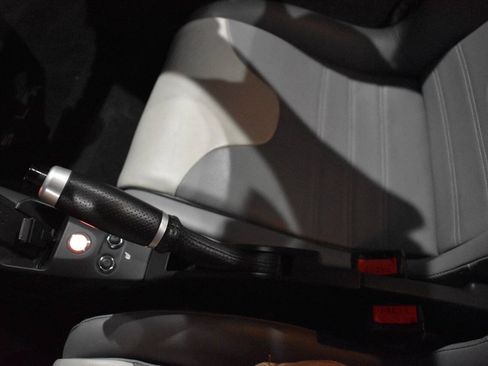 Used 2011 Tesla Roadster Sport RWD image 57