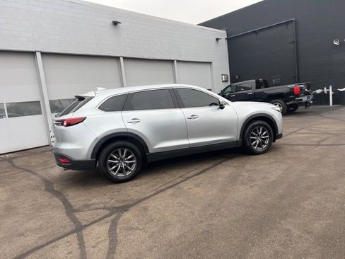 Used 2022 MAZDA CX-9 Touring image 6