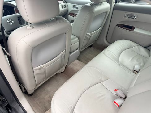 Used 2008 Buick LaCrosse CXL w/ Driver Confidence Package image 9